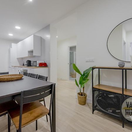 Spacious New Apartment Para 7 En La Plaza De Tirso De Molina Мадрид Екстер'єр фото