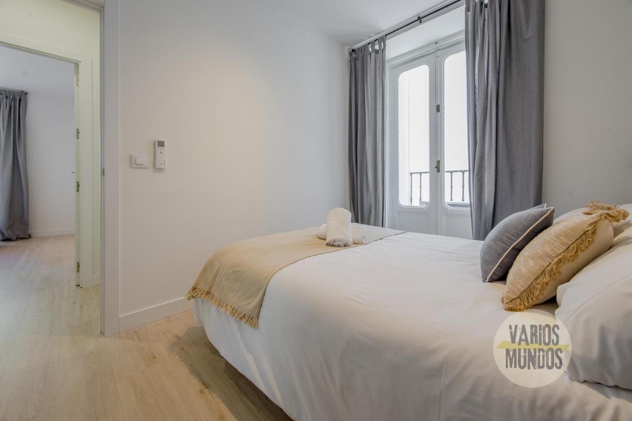 Spacious New Apartment Para 7 En La Plaza De Tirso De Molina Мадрид Екстер'єр фото